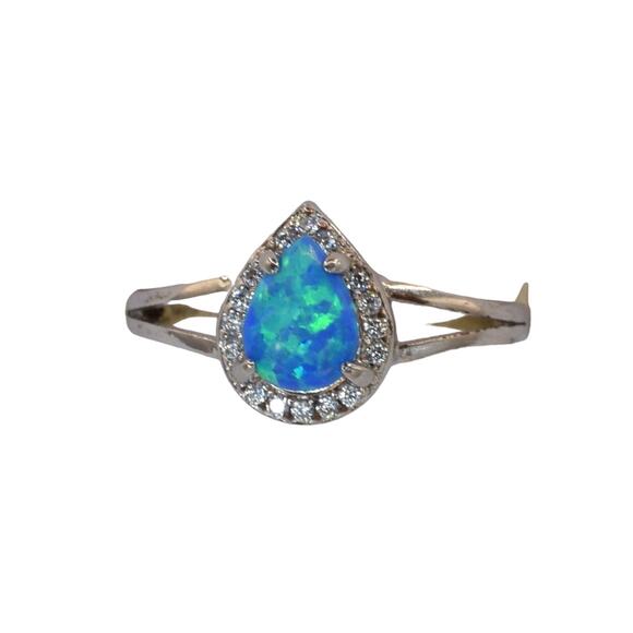 NWOT Fragrant Jewels Blue Opal Pear Cut Ring Size 7.75 US - Picture 1 of 5